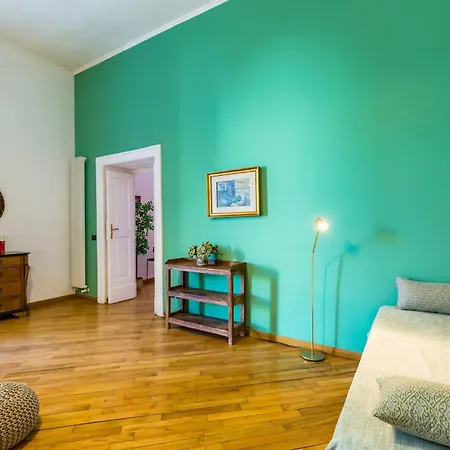 Portico 17 - Charming House Close Promenade * Napels