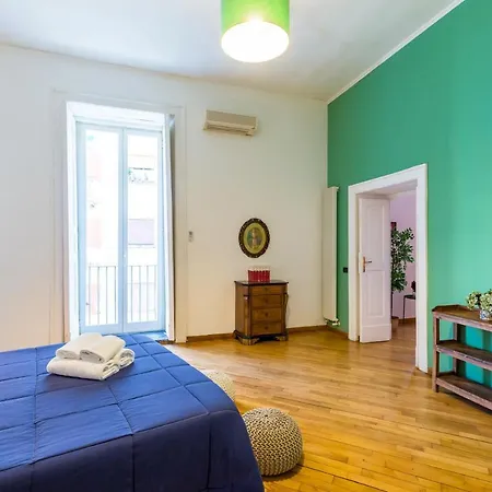 Portico 17 - Charming House Close Promenade Appartement