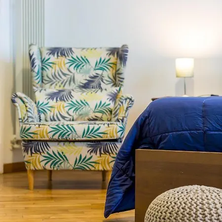 Portico 17 - Charming House Close Promenade Appartement