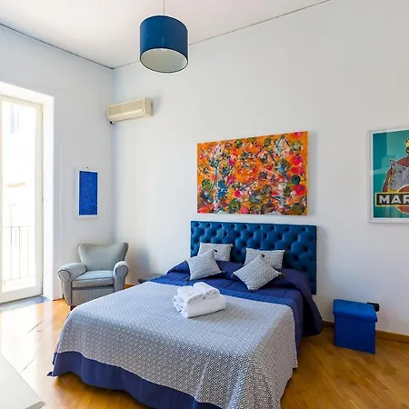 Portico 17 - Charming House Close Promenade Appartement