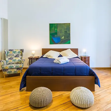 Portico 17 - Charming House Close Promenade Appartement
